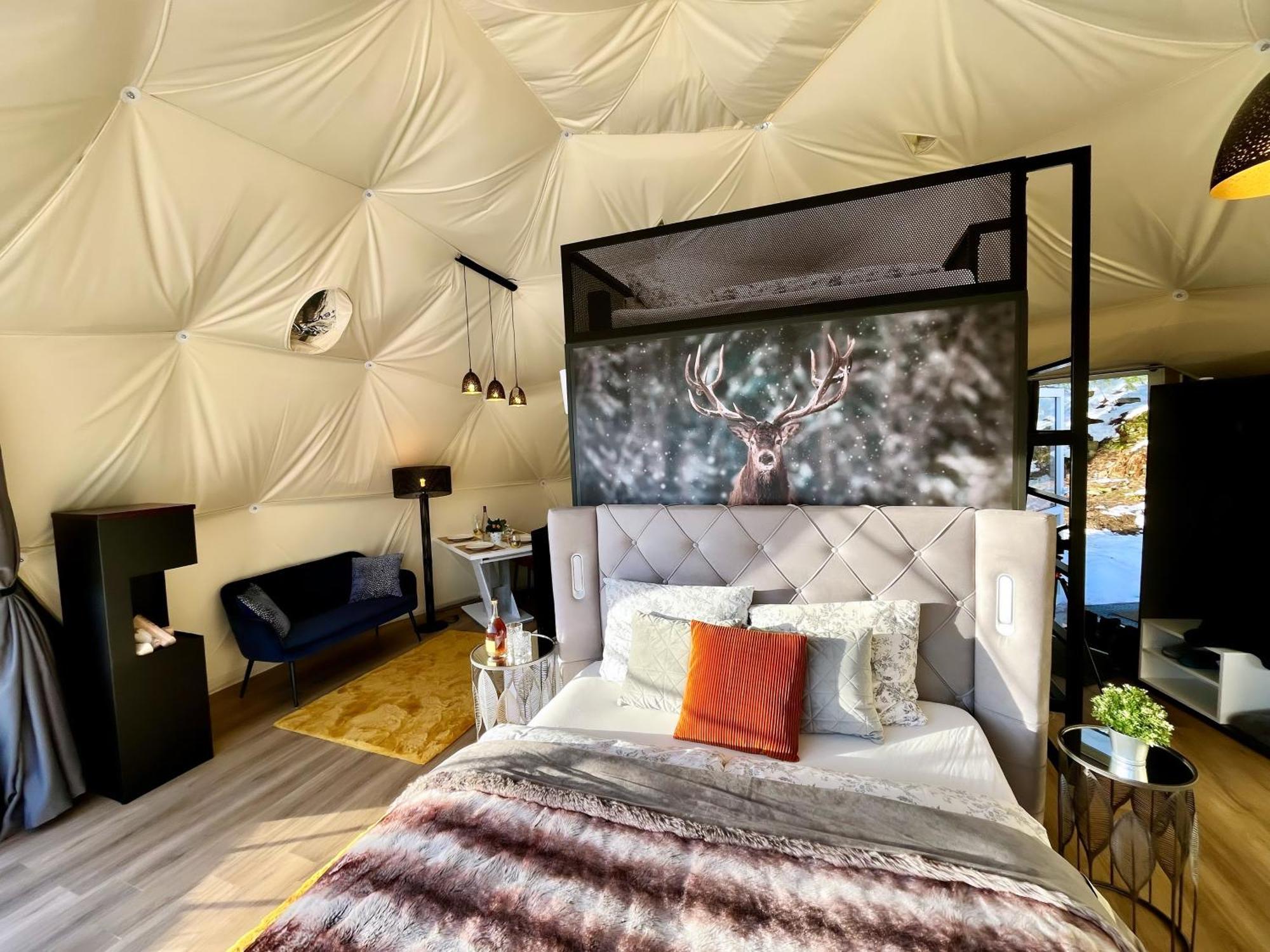 Glamping Spindl One&Only Hotell Špindlerŭv Mlýn Exteriör bild
